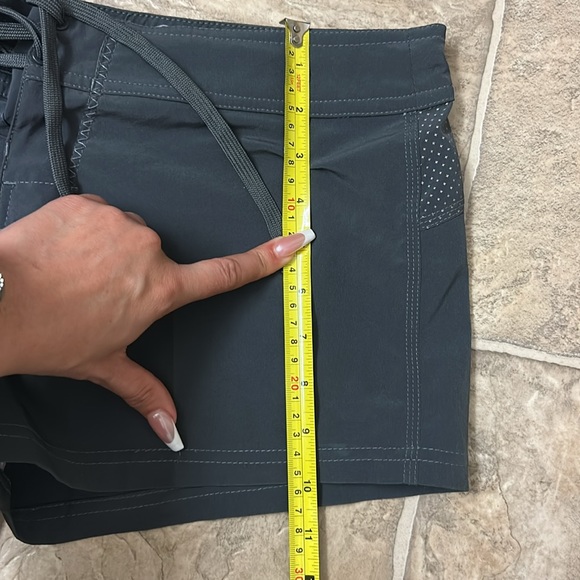 Raya Sun Board Shorts Low Rise Y2K Size Medium Grey Swim Shorts - Picture 9 of 9